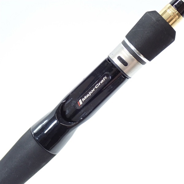 ロックライバーＲＶ１－Ｂ８５２Ｈ